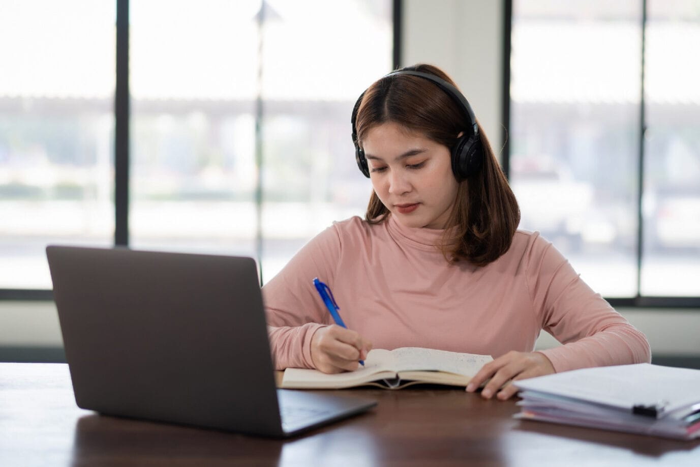 Spotlight on Student Course Evaluation Surveys Why They Matter